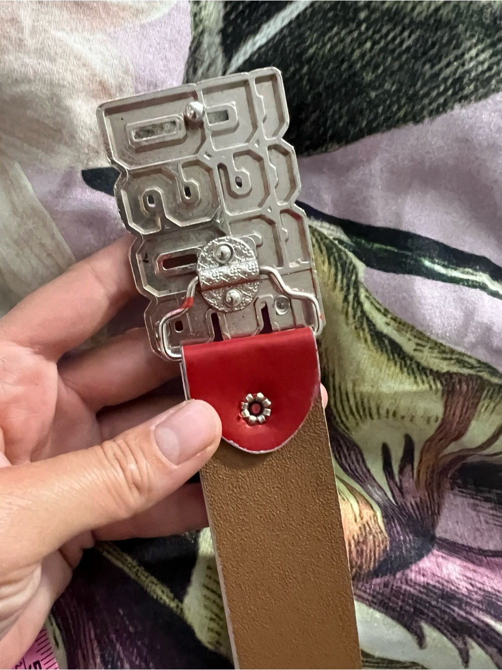 DSQUARED2 Red Belt with White Branding - Picture 5 of 5